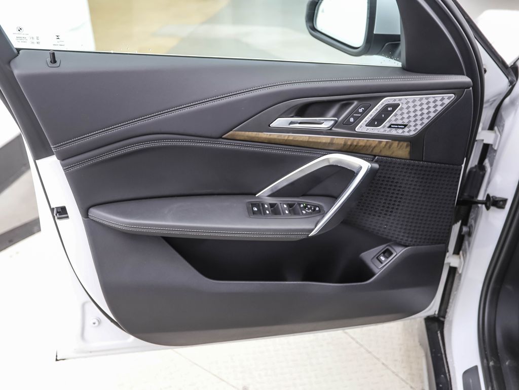 Thumbnail: 2023 BMW X1 - 9