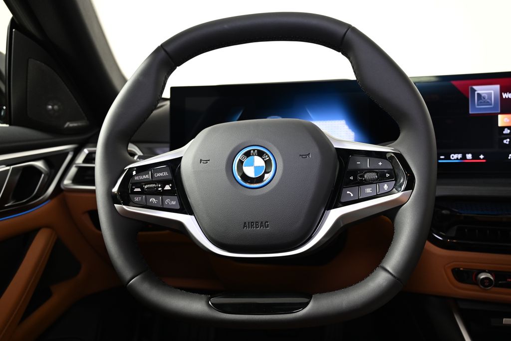 2025 BMW i4 xDrive40 17