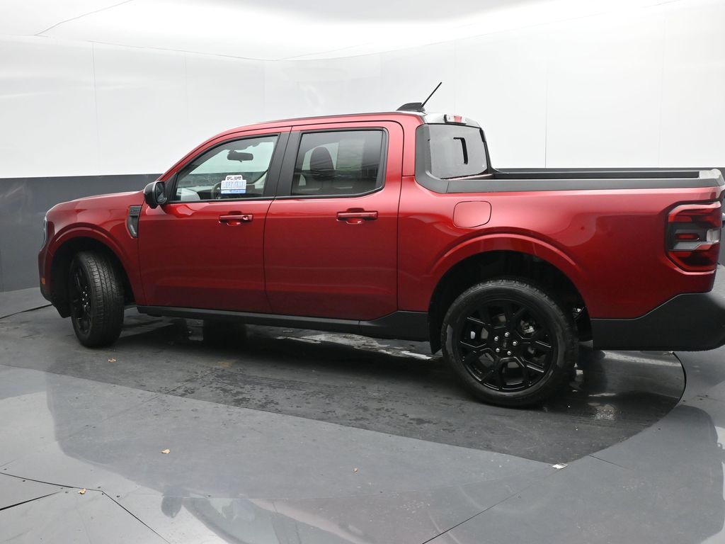 2025 Ford Maverick Lariat photo 2