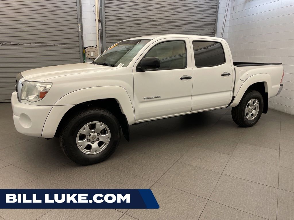 Super White 2007 Toyota Tacoma Double Cab V6 4WD Pickup Truck Four-Wheel Drive 6-Speed Manual Overdrive