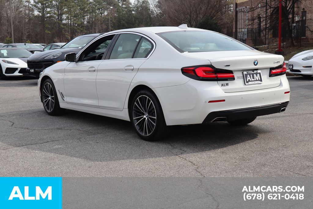Used 2023 White BMW 540i xDrive image 9