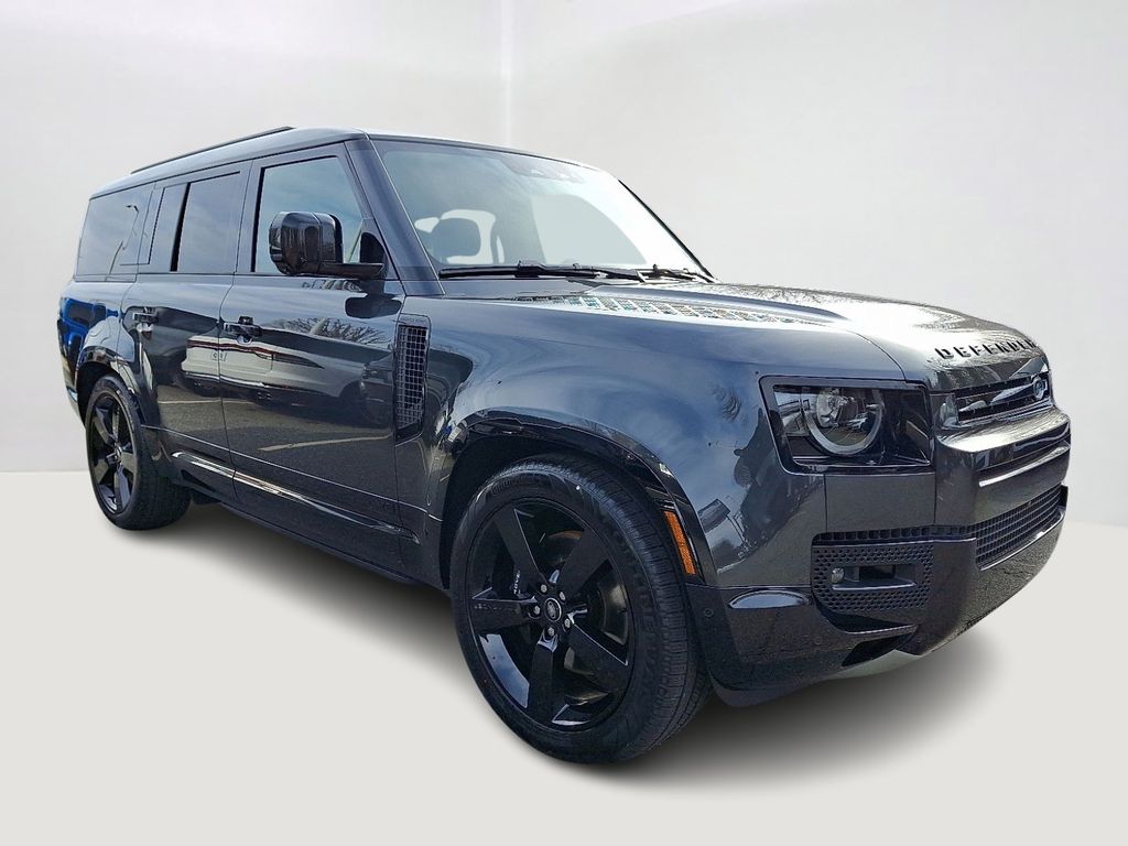 2025 Land Rover Defender 130 2