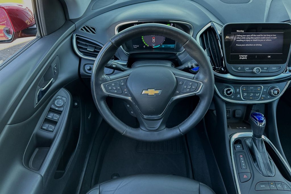 2019 Chevrolet Volt Premier 16