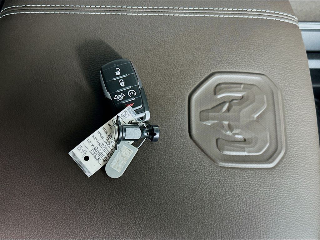 New 2025 Black Ram Laramie 14in image 20