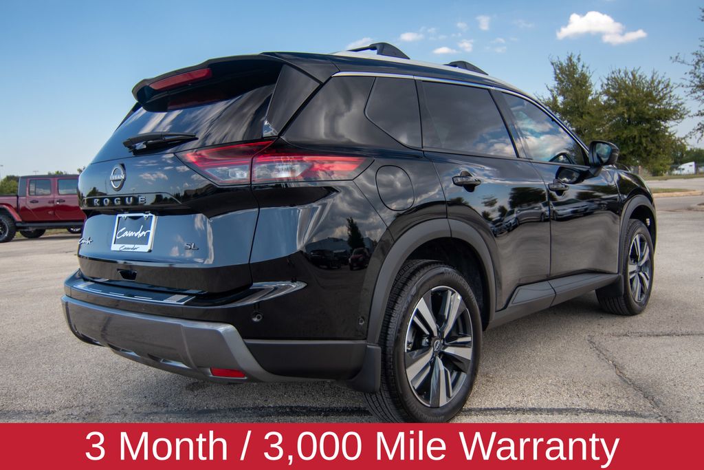 2024 Nissan Rogue SL 7