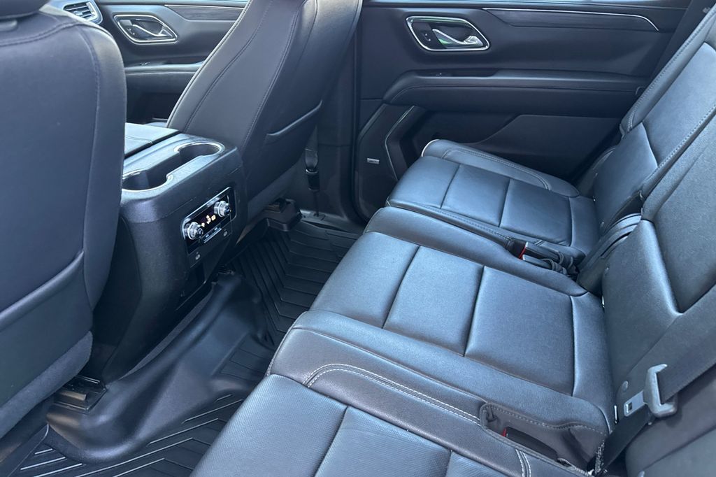 used 2023 GMC Yukon car, priced at $53,935