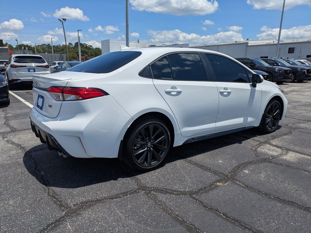 2025 Toyota Corolla SE