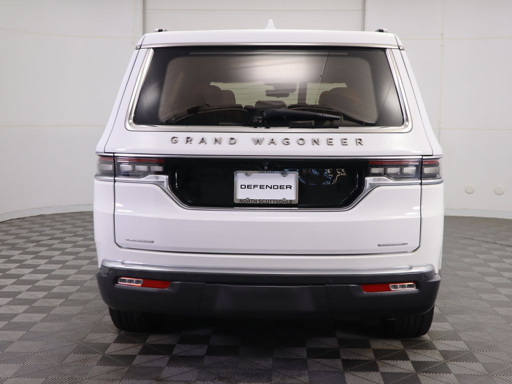Thumbnail: 2022 Jeep Grand Wagoneer - 6