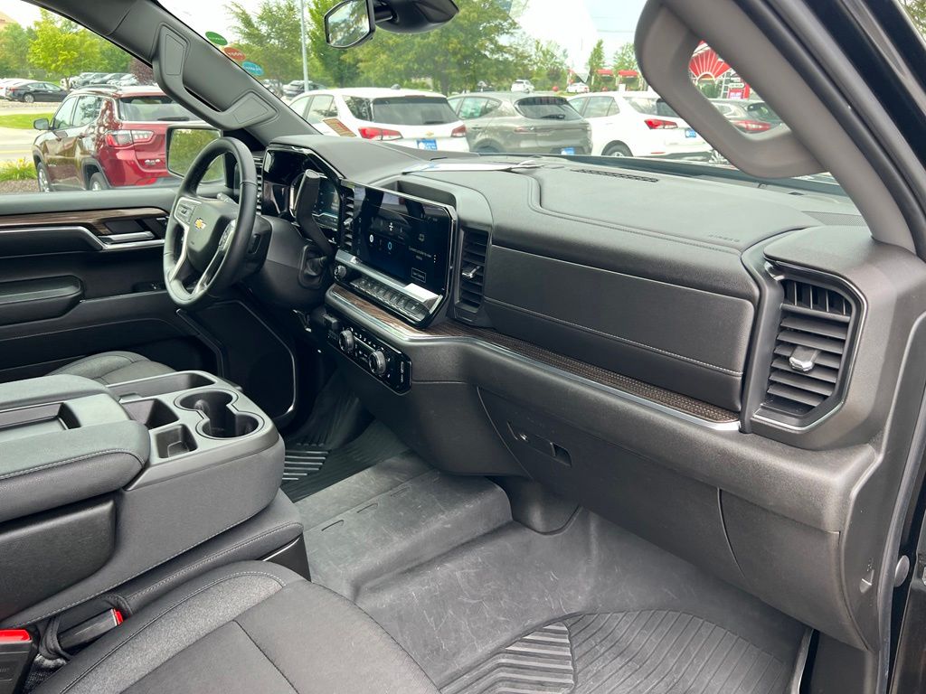 Used 2024 Chevrolet Silverado 1500 Truck