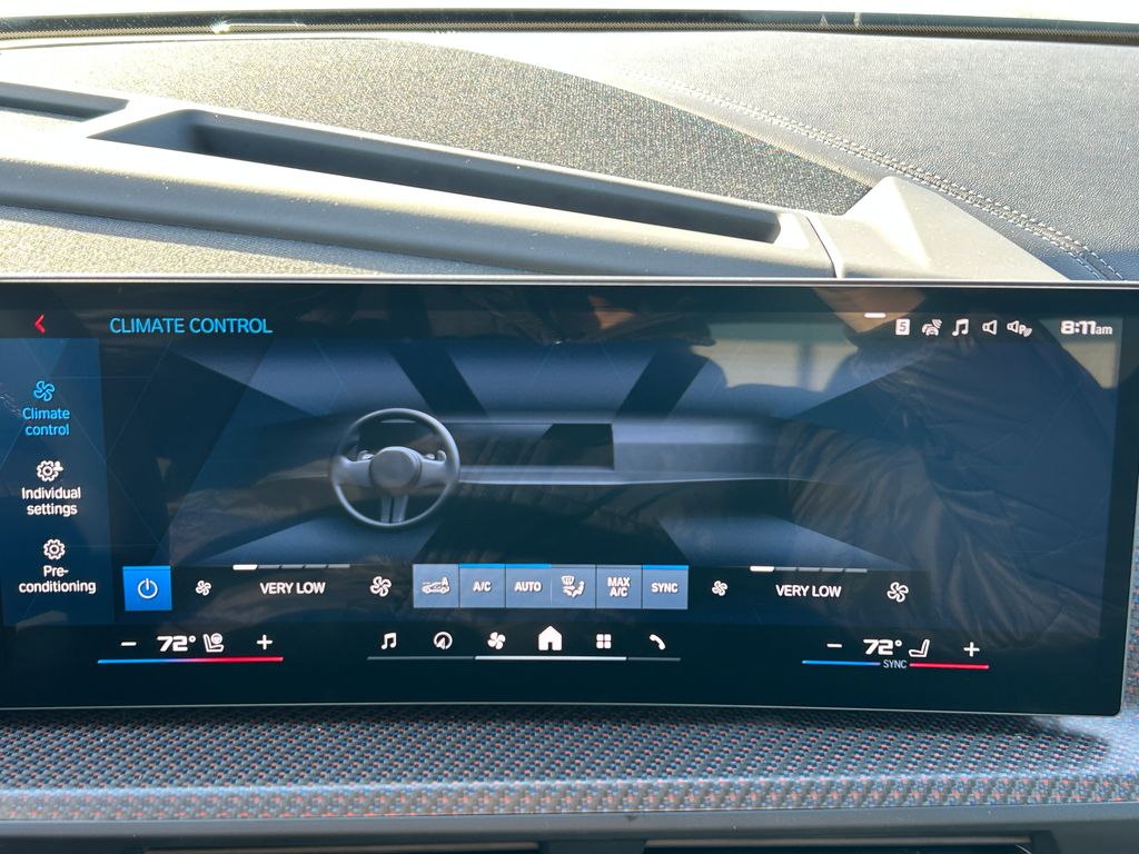 Thumbnail: 2026 BMW XM - 24