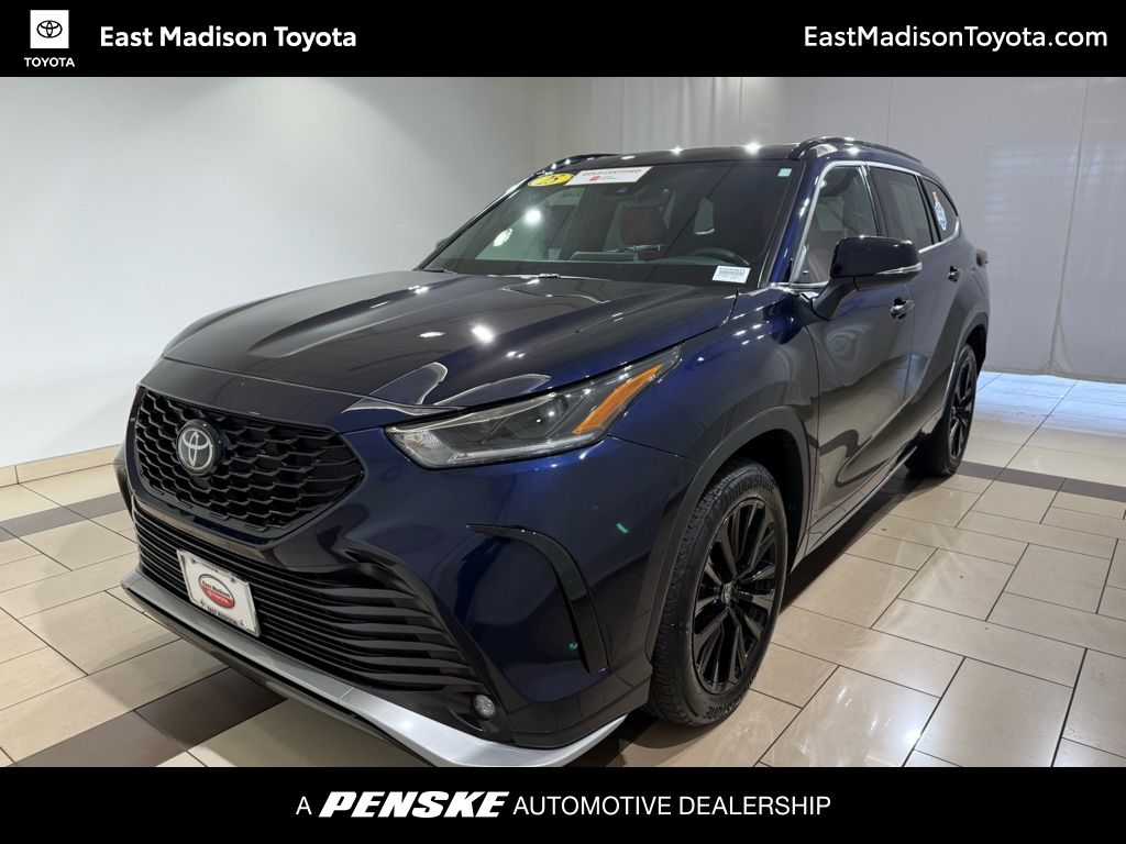 Thumbnail: 2025 Toyota Highlander - 1