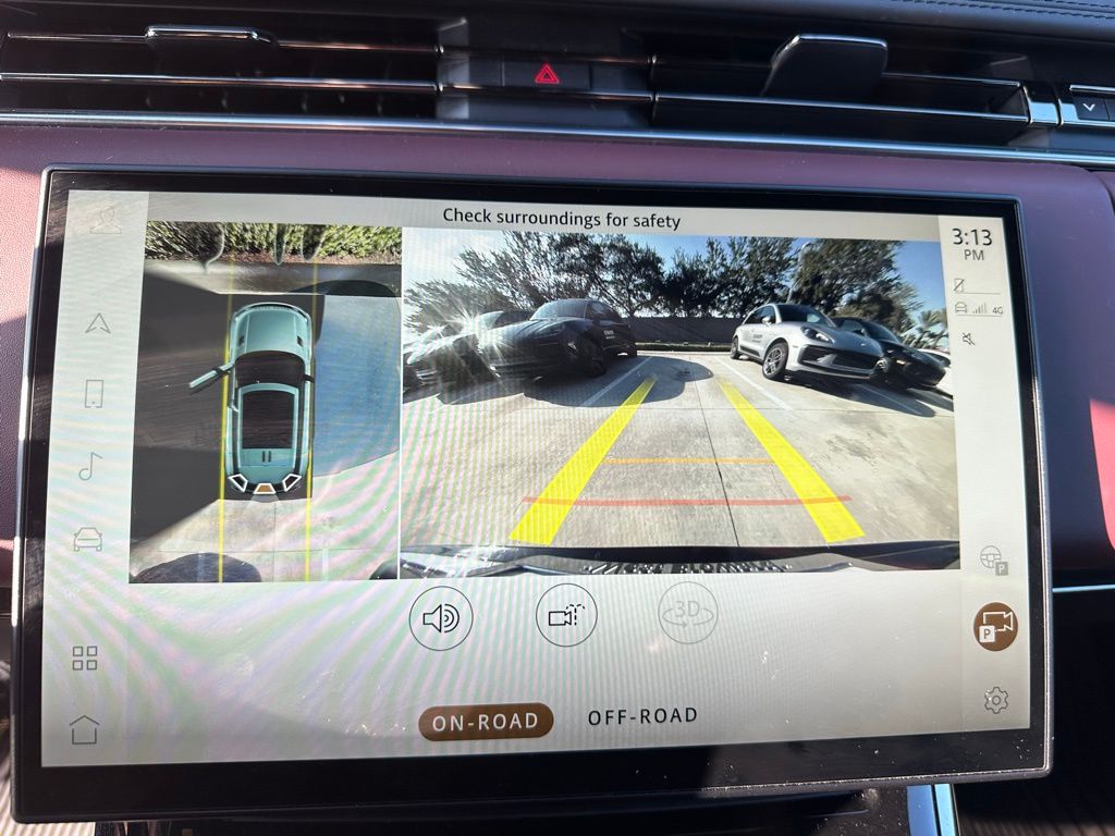 Thumbnail: 2023 Land Rover Range Rover Sport - 31