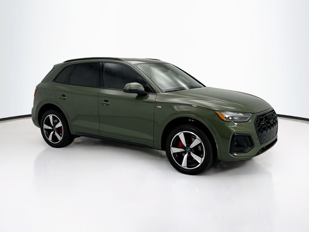 Thumbnail: 2024 Audi Q5 - 3