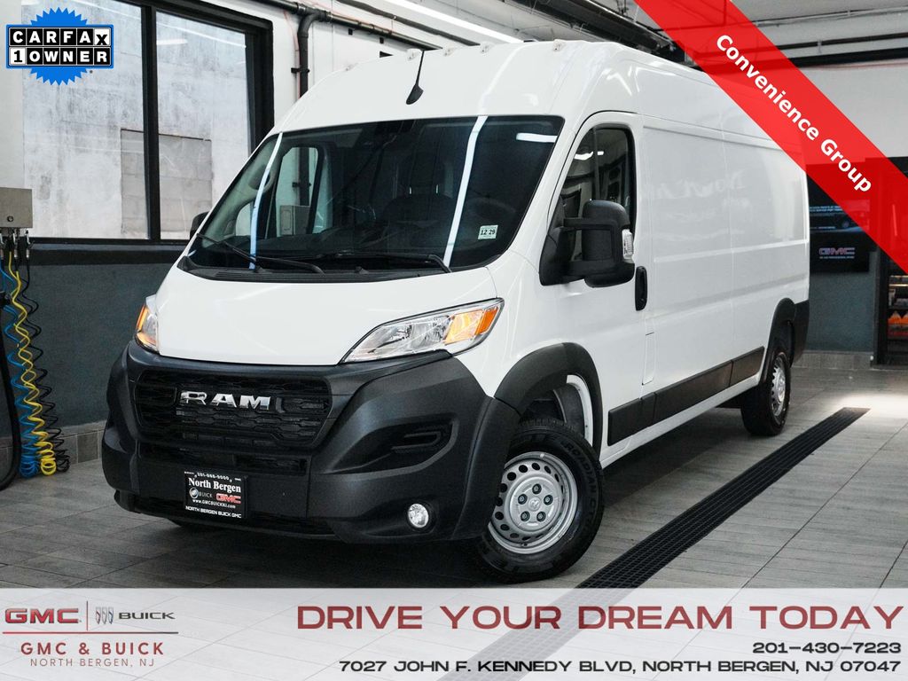 Bright White Clearcoat 2025 RAM ProMaster Van Front-Wheel Drive 9-Speed Automatic