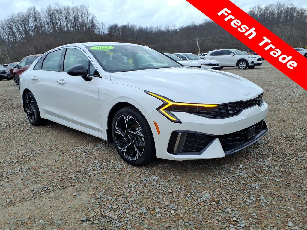 2025 Kia K5 GT-Line FWD