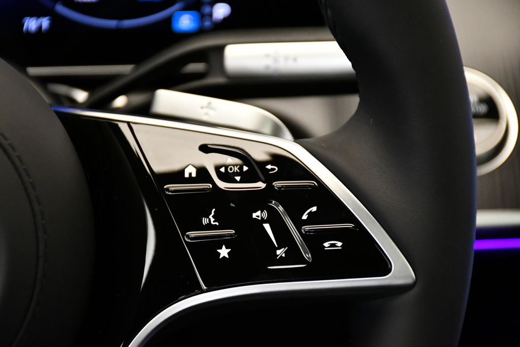 Thumbnail: 2025 Mercedes-Benz S-Class - 22