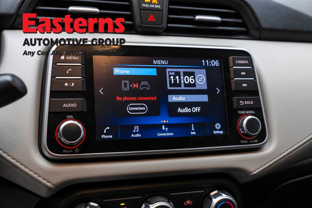 Used 2021 Gray Nissan 1.6 SV image 19