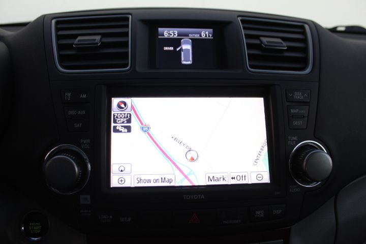 Used Car 2011 Toyota Highlander  Limited For Sale Under $10,000 In Georgetown, Texas