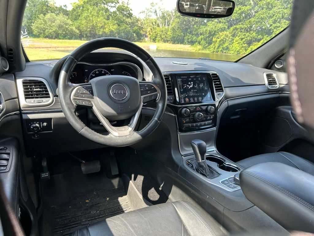 Thumbnail: 2021 Jeep Grand Cherokee - 12