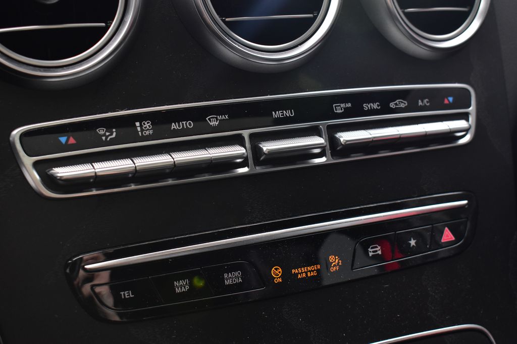 2023 Mercedes-Benz GLC 43 AMG 23