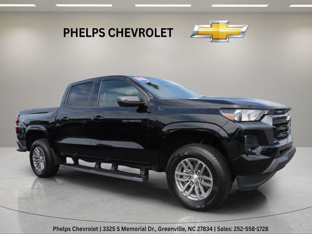 Black 2024 Chevrolet Colorado Pickup Truck 4X2 8-Speed Automatic