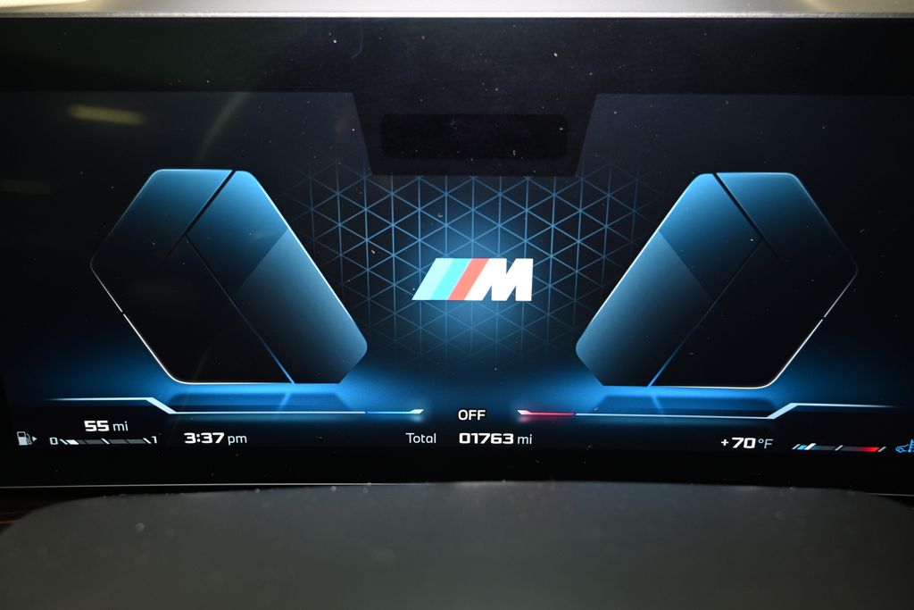 Thumbnail: 2026 BMW X7 - 28