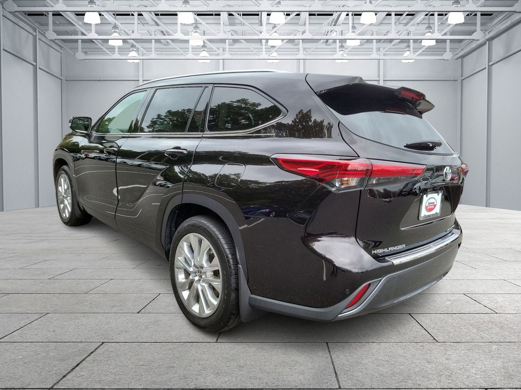 2021 Toyota Highlander Limited 6