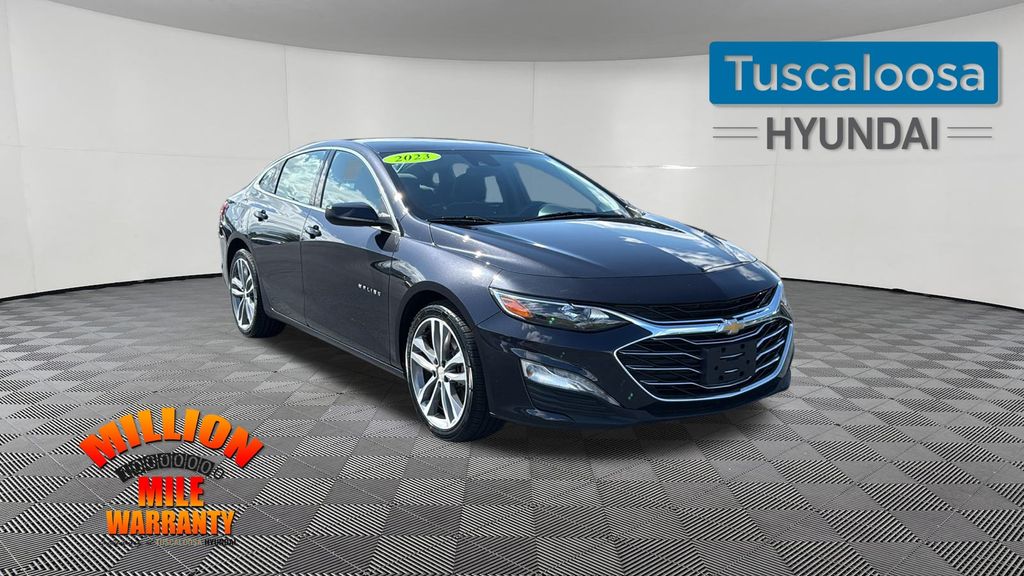 2023 Chevrolet Malibu LT with 1LT FWD
