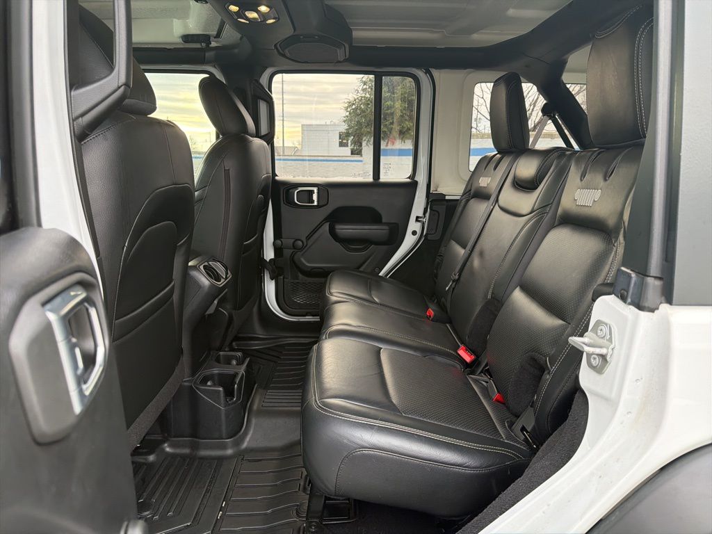 Thumbnail: 2021 Jeep Wrangler - 20