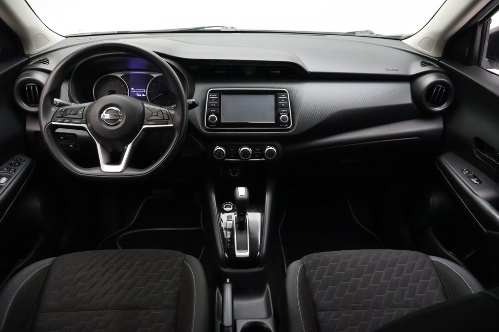 Thumbnail: 2021 Nissan Kicks - 24