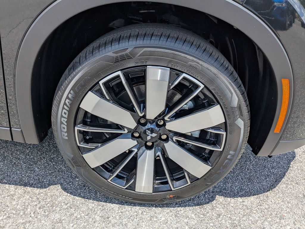 New 2025 Mitsubishi Outlander SUV