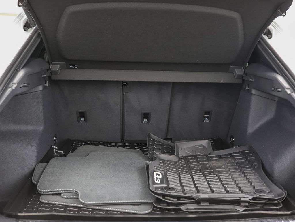 Thumbnail: 2022 Audi Q3 - 24