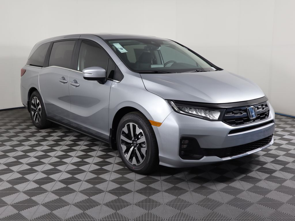 Thumbnail: 2026 Honda Odyssey - 3
