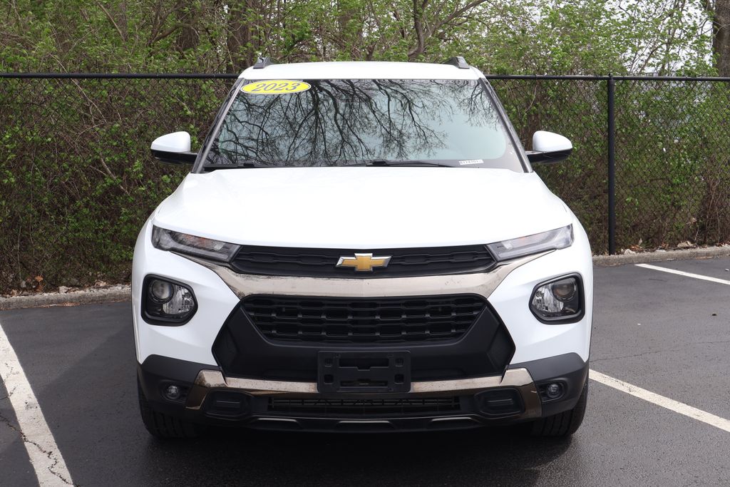Thumbnail: 2023 Chevrolet TrailBlazer - 2