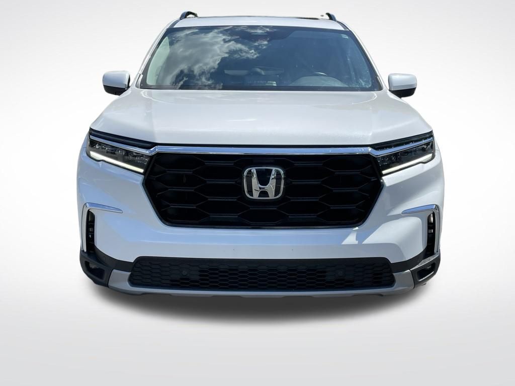 Thumbnail: 2025 Honda Pilot - 9