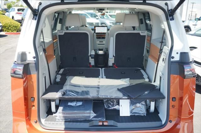 Thumbnail: 2025 Volkswagen ID.Buzz - 11