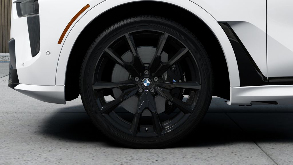 Thumbnail: 2027 BMW X7 - 31