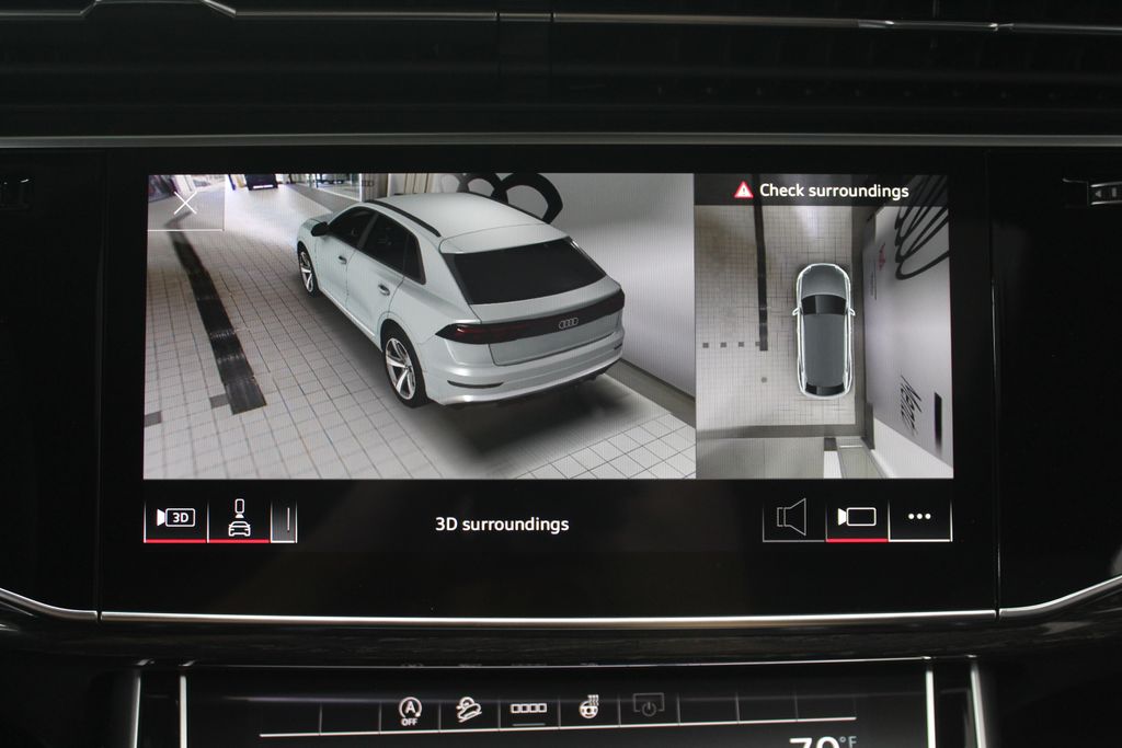 Thumbnail: 2026 Audi Q8 - 29