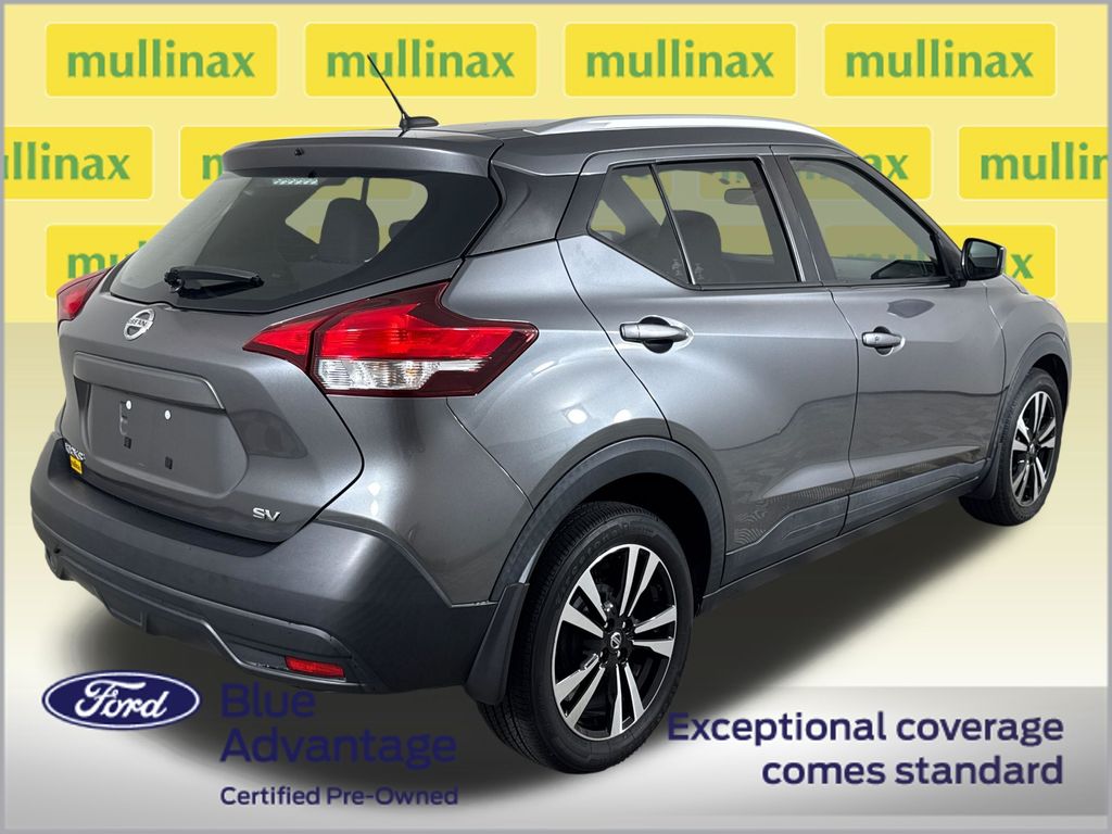 Certified Used 2018 Gray Nissan SV image 4