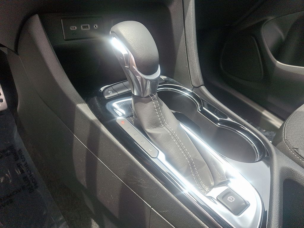 Thumbnail: 2023 Buick Encore GX - 14