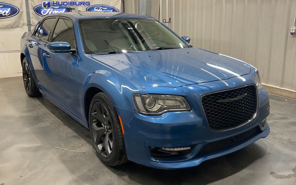 Blue (Frostbite) 2023 Chrysler 300 Sedan Rear-Wheel Drive 8-Speed Automatic