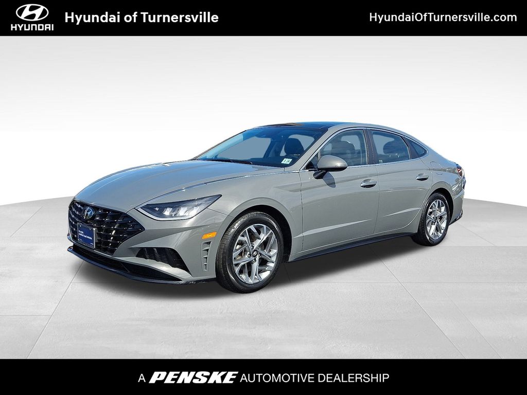 Thumbnail: 2023 Hyundai Sonata - 1