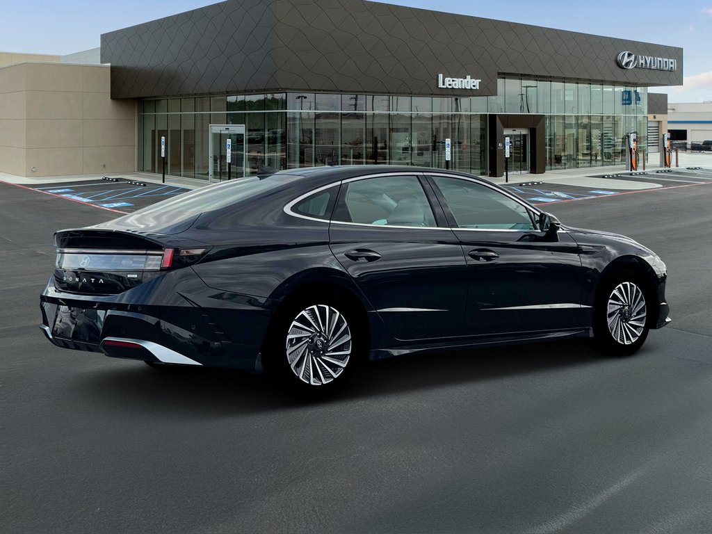 2025 Hyundai Sonata Limited 8