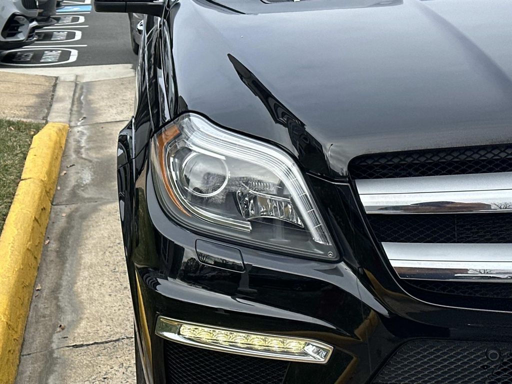 Thumbnail: 2013 Mercedes-Benz GL-Class - 4