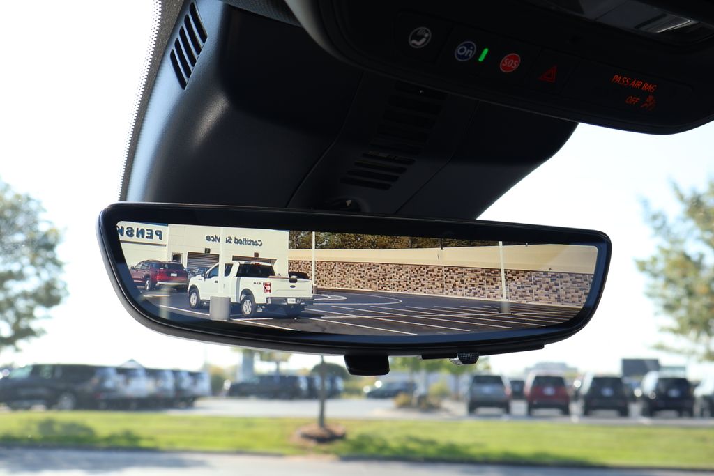 Thumbnail: 2026 Chevrolet Traverse - 28