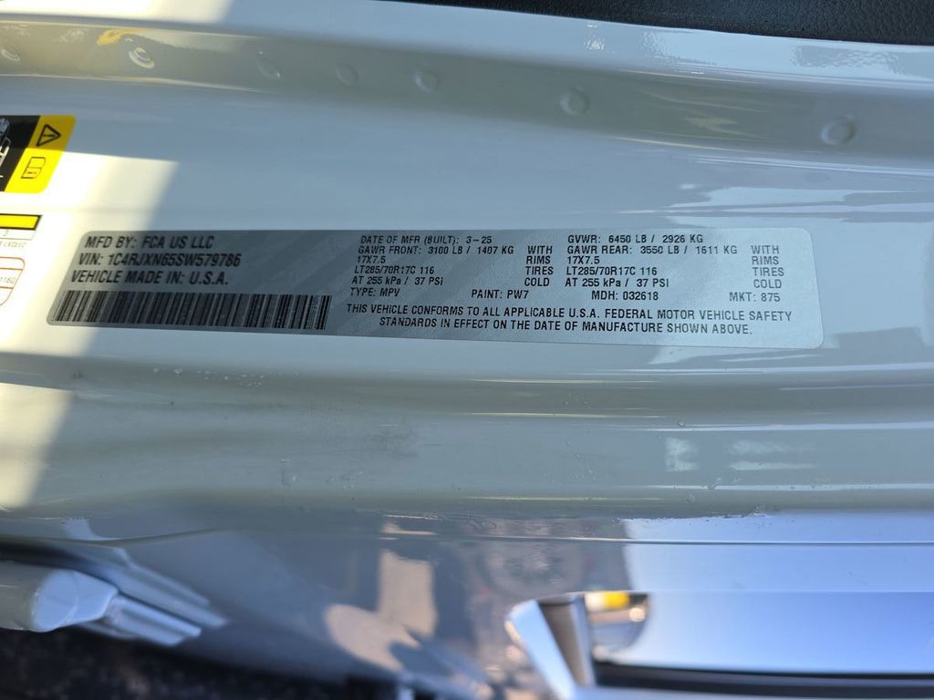 2025 Bright White Clearcoat Jeep Wrangler Willys 4xe 4X4 SUV