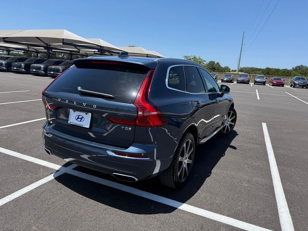 Thumbnail: 2020 Volvo XC60 - 5