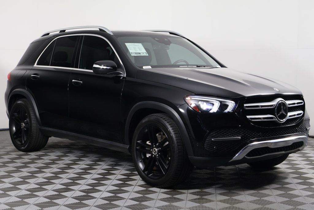 Thumbnail: 2022 Mercedes-Benz GLE - 3