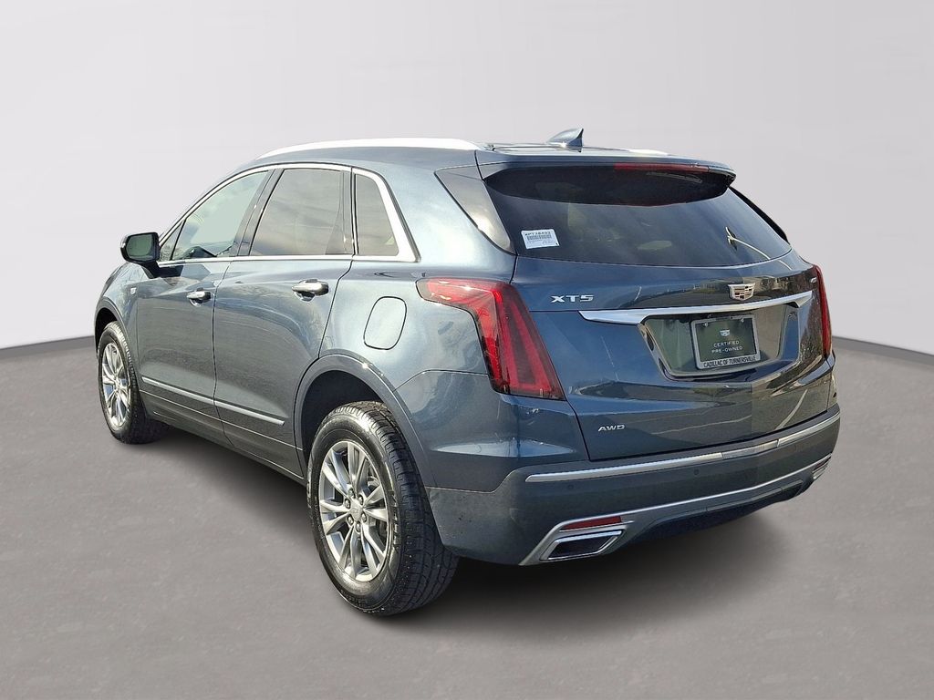 Thumbnail: 2021 Cadillac XT5 - 4