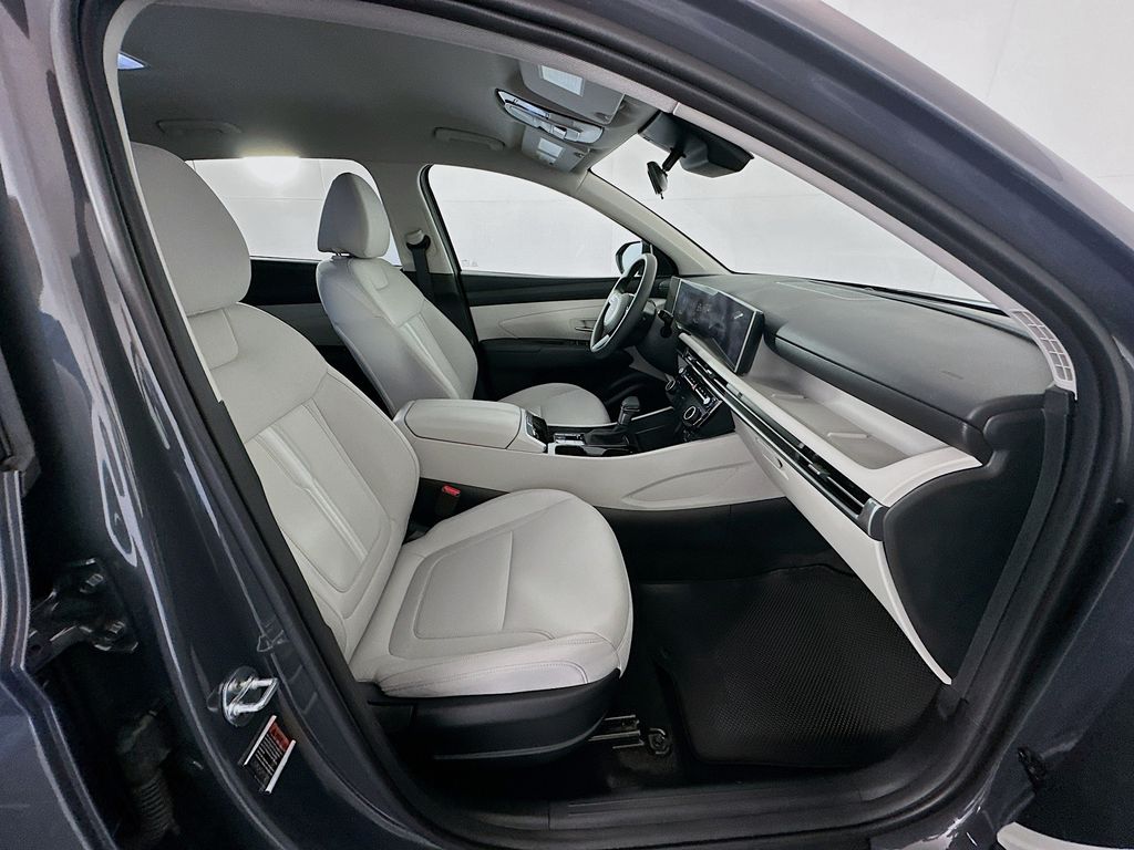 Thumbnail: 2026 Hyundai Tucson - 27